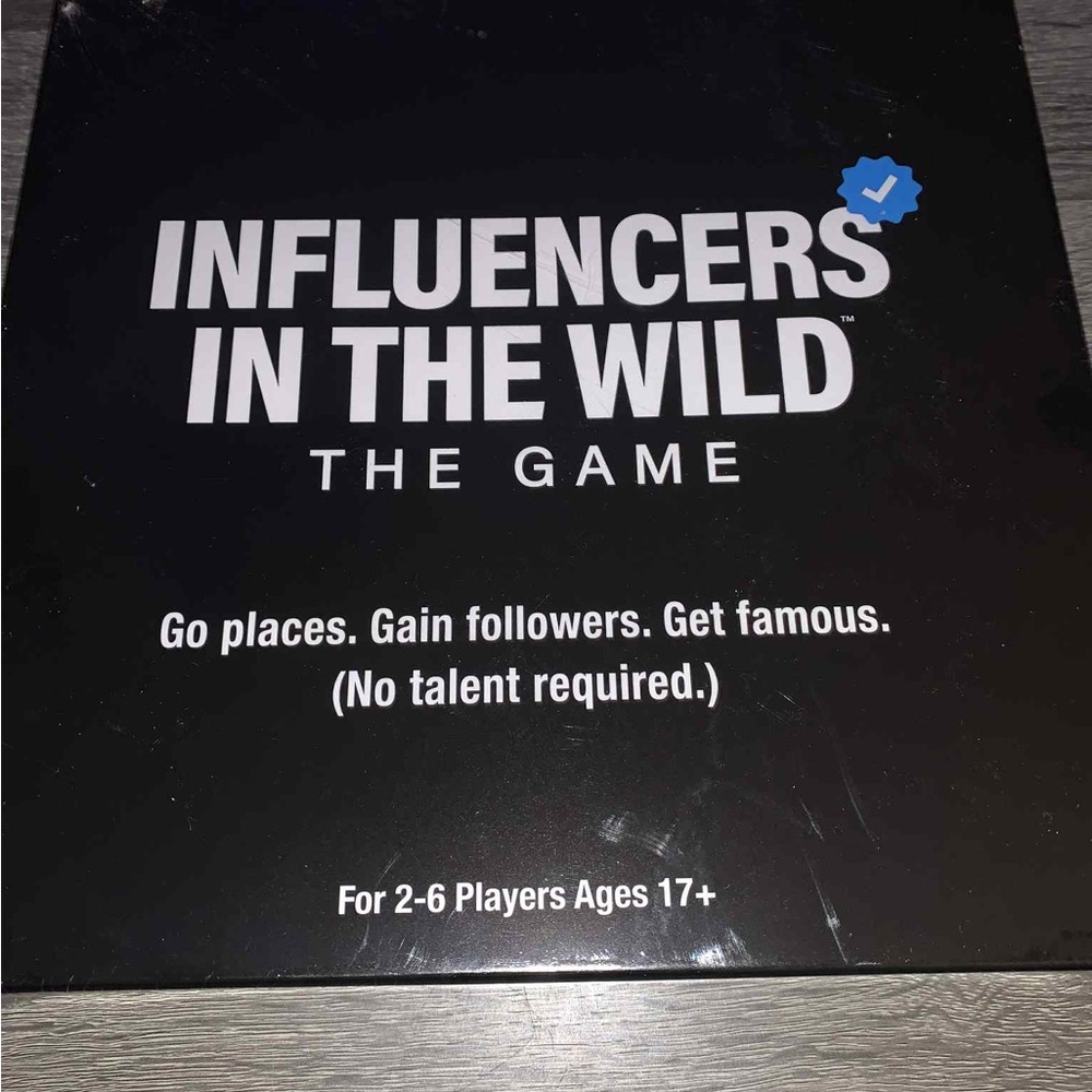 Influencers in the Wild The Game - Black Edition